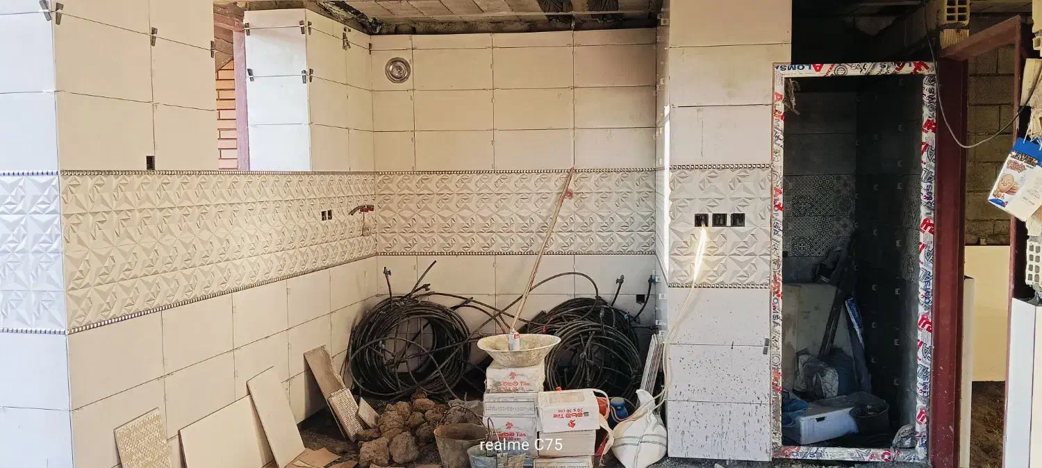 کاشی و سرامیک کار.موزائیک.سنگ پله.دیوارچینی.پلاستر|خدمات پیشه و مهارت|فلاورجان, |دیوار