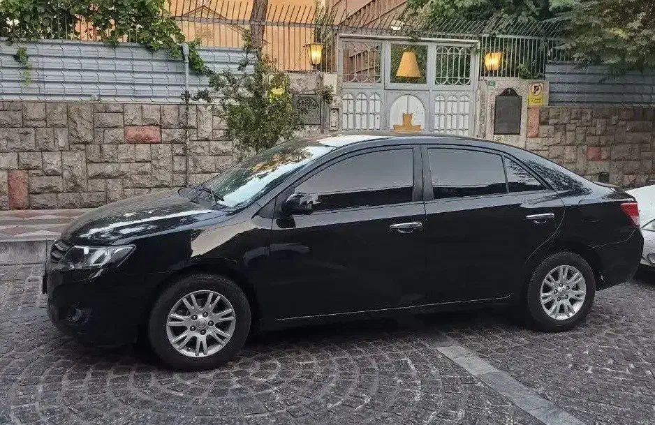 آریو زوتی / مدل 98 / با وام بانکی و تحویل روز|خودرو سواری و وانت|تهران, جنتآباد جنوبی|دیوار