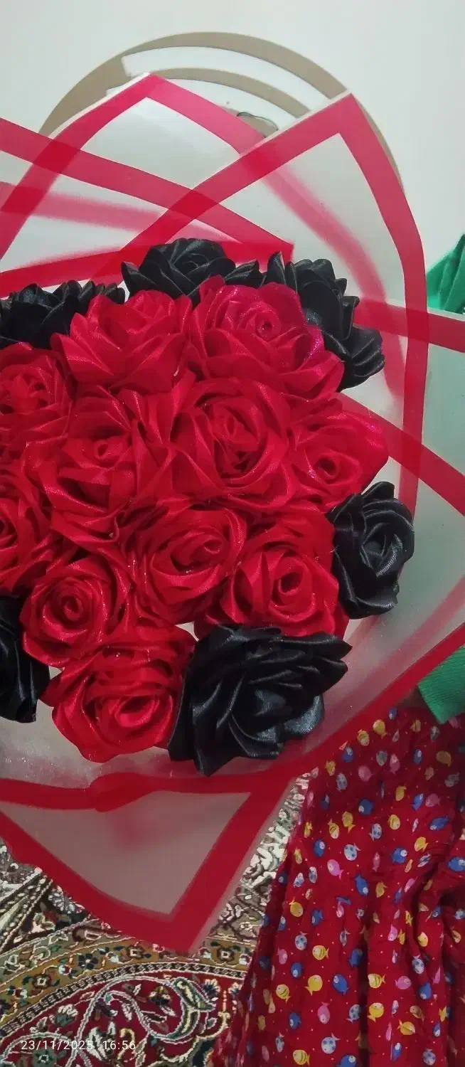 گلم روبانی|گل مصنوعی|نیشابور, خیام|دیوار