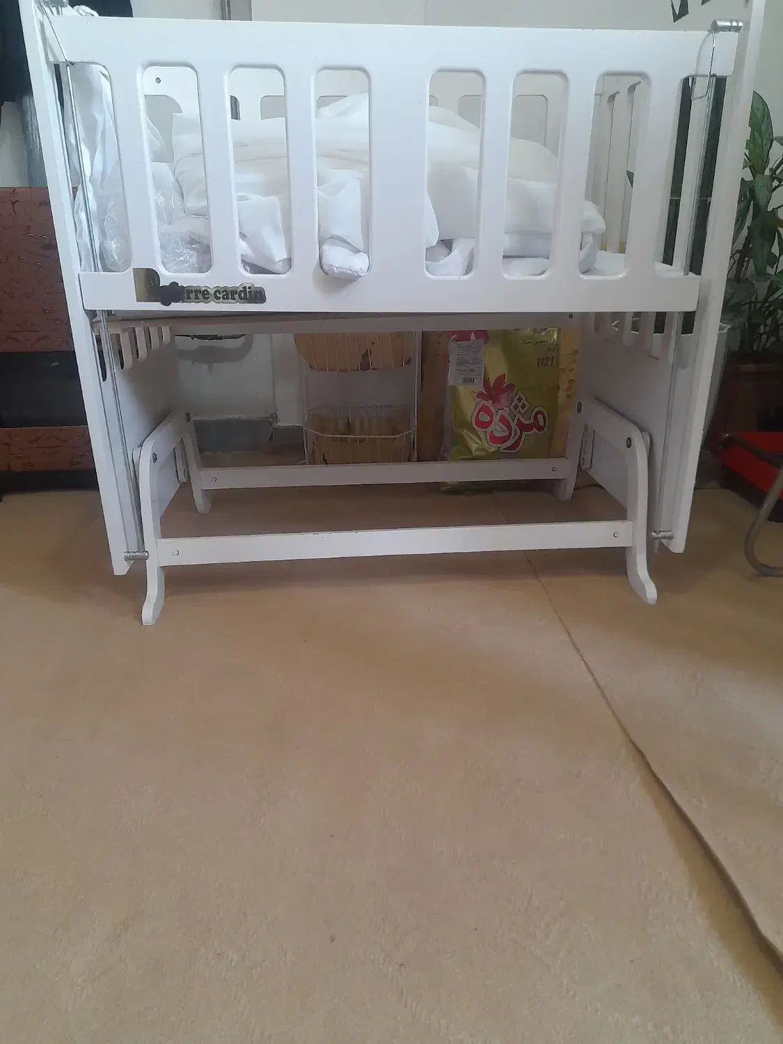 گهواره|تخت و صندلی بچه|سقز, |دیوار