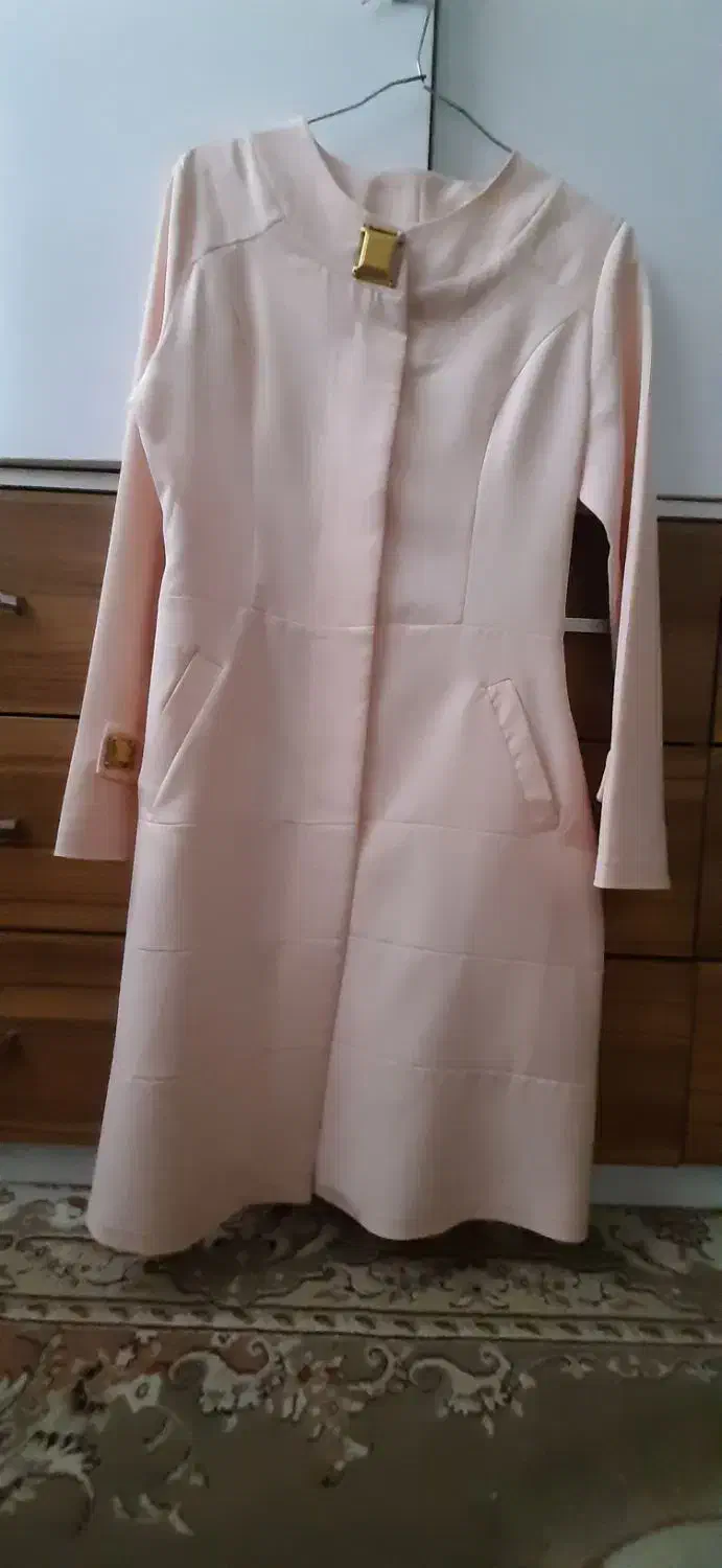 مانتو شیک و مجلسی|لباس|کاشان, شهرک خاتم الانبیا (مسکن ملی کاشان)|دیوار