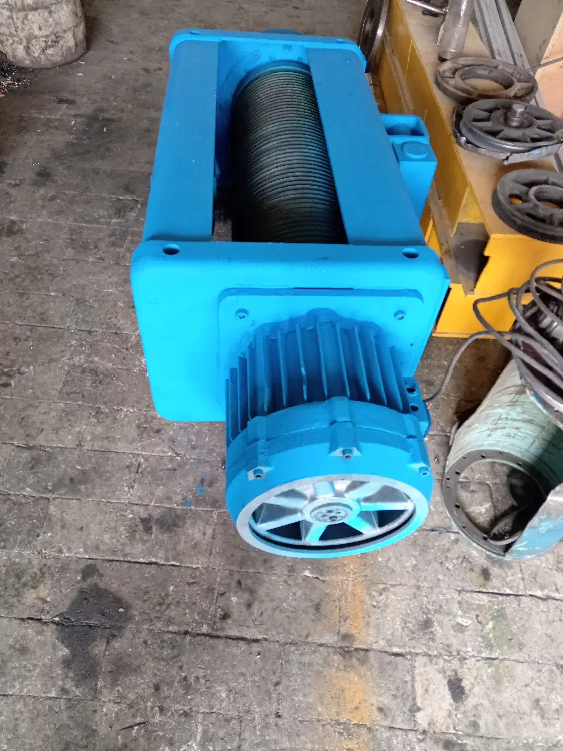 وینچ. سقفی. جرثقیل|ماشینآلات صنعتی|سیستان, |دیوار