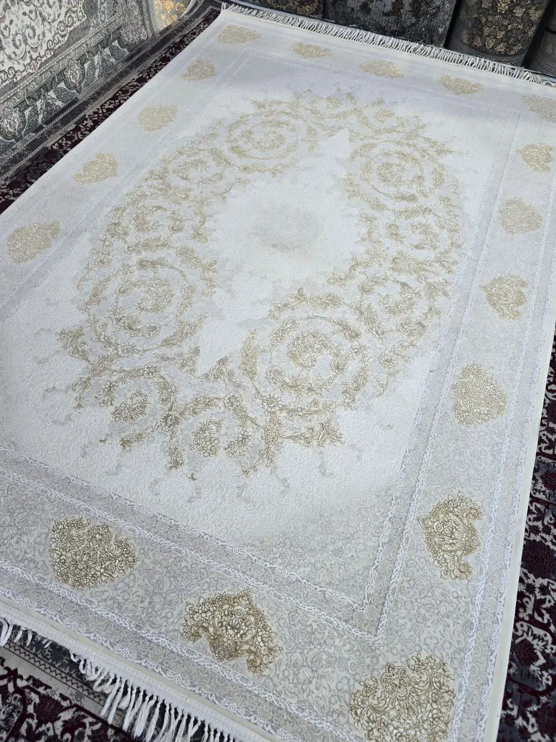 ۴تیکه فرش۱۲۰۰شانه۳۶۰۰تراکم۲تخته۶متری۲عددکناره۱*۳|فرش|مهاباد (آذربایجان غربی), |دیوار