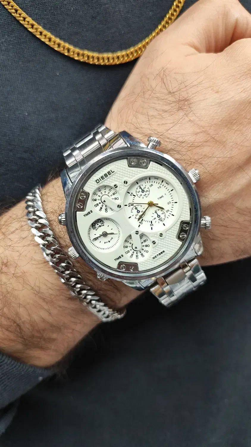 ساعت دیزل دو موتور فعال مردانه|ساعت|رشت, حمیدیان|دیوار