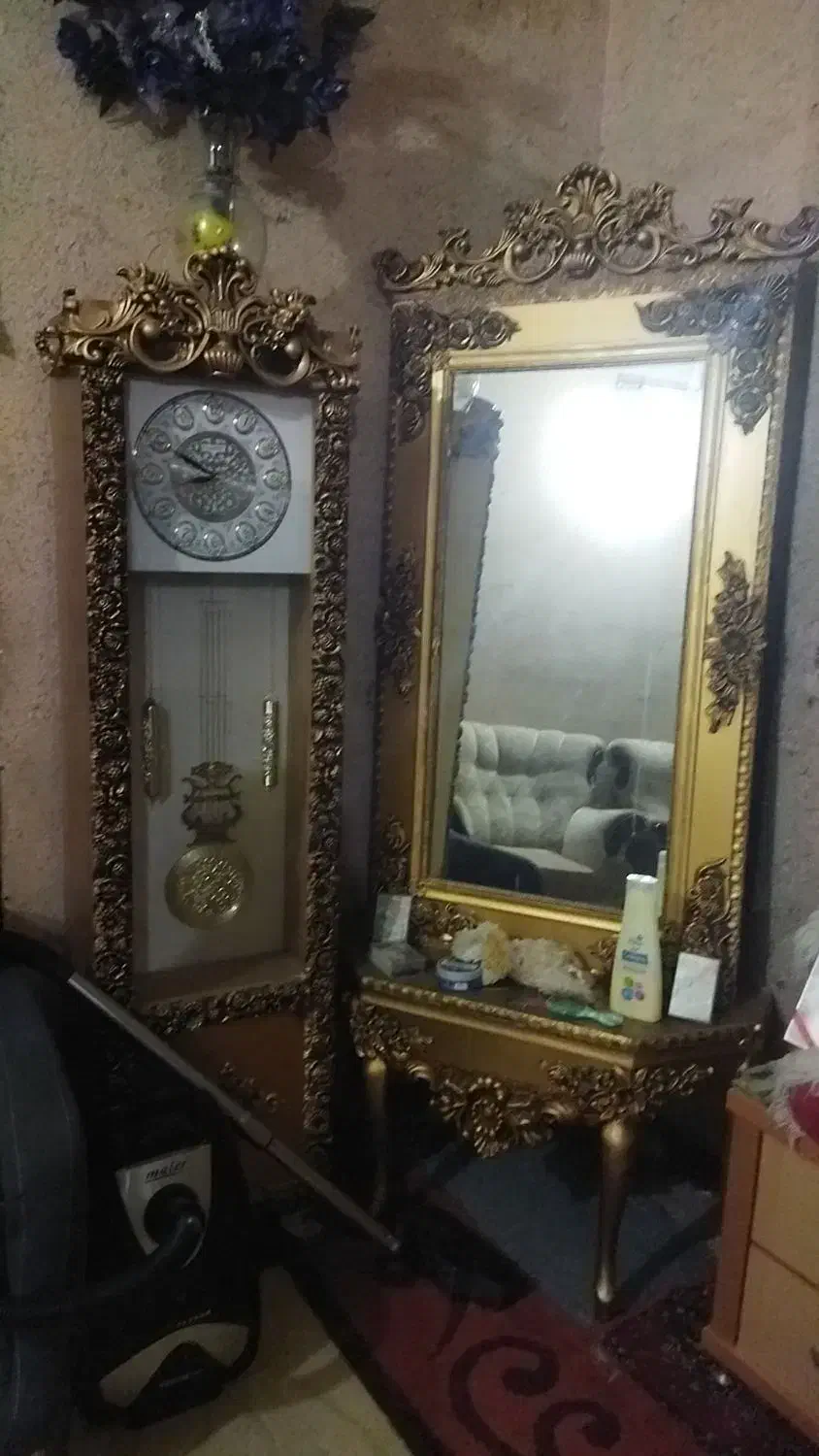 آینه بوفه ساعت ایستاده 2500 تومان|بوفه، ویترین، کنسول|بندرعباس, |دیوار