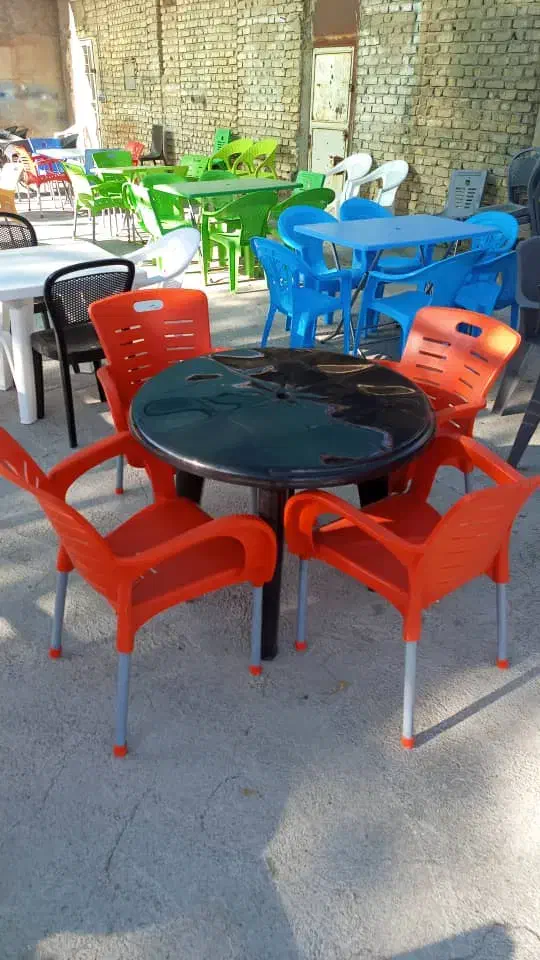 صندلی پلاستیکی فست فودی ، باغی|میز و صندلی غذاخوری|بیرجند, |دیوار