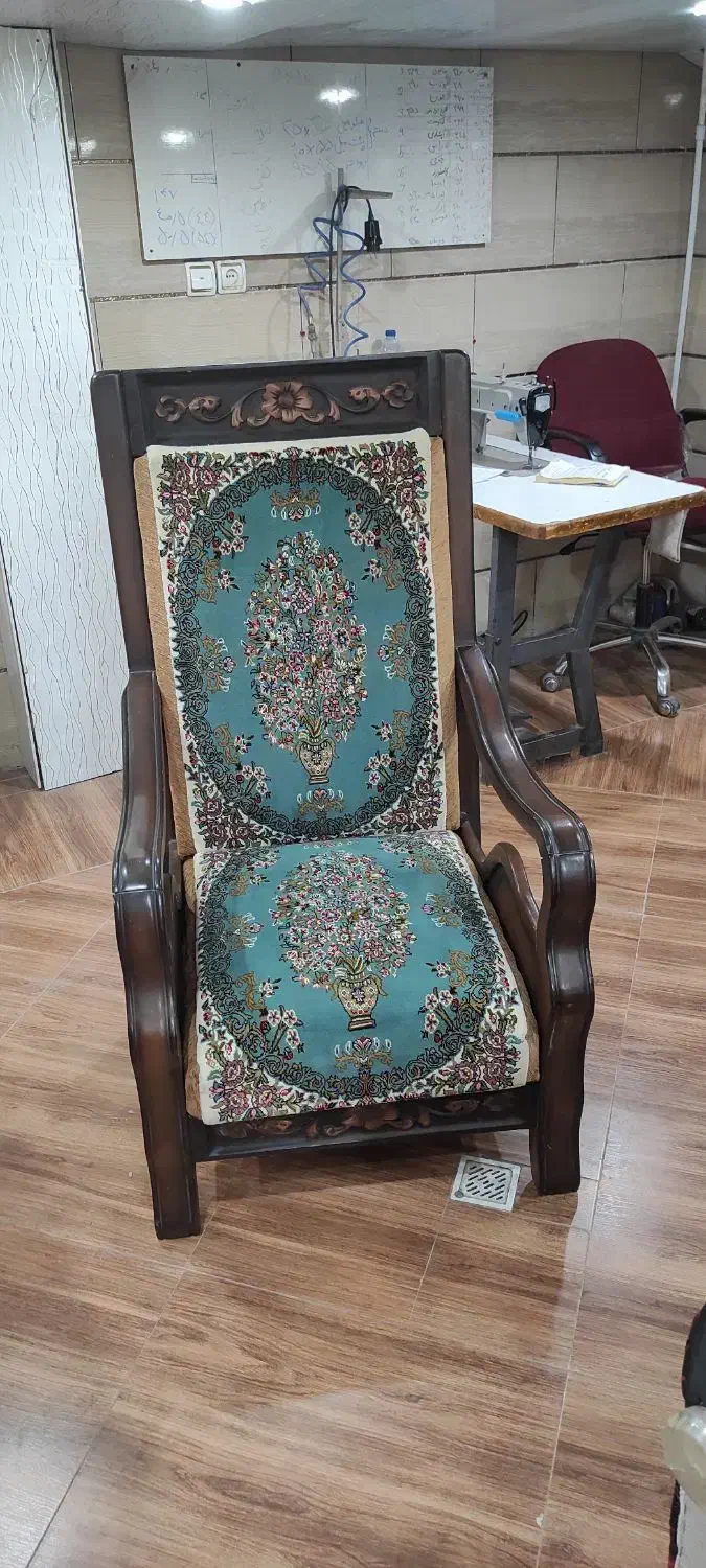 تعمیرات تخصصی مبلمان|مبلمان خانگی و میز عسلی|زرند, |دیوار