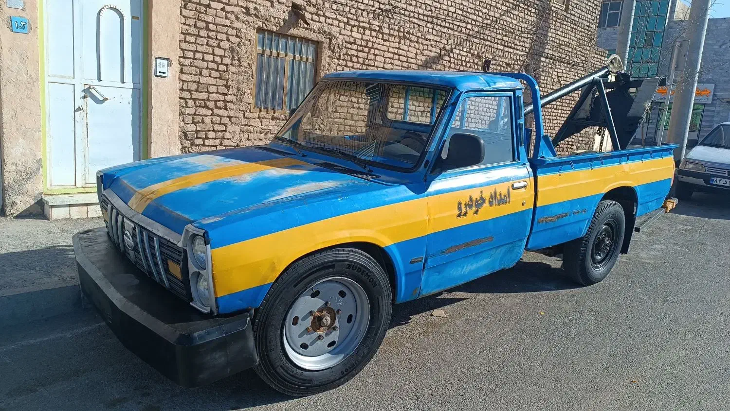 نیسان یدک کش با گواهینامه پایه سه|خودرو سواری و وانت|بیرجند, |دیوار