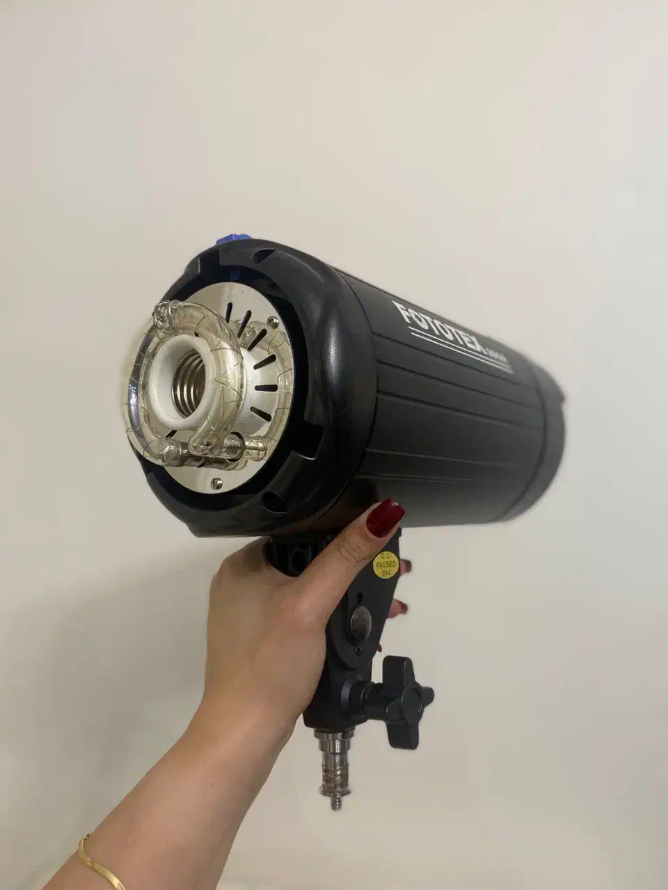 تجهیزات اتلیه  و دکور|دوربین عکاسی و فیلم‌برداری|کرج, عظیمیه|دیوار