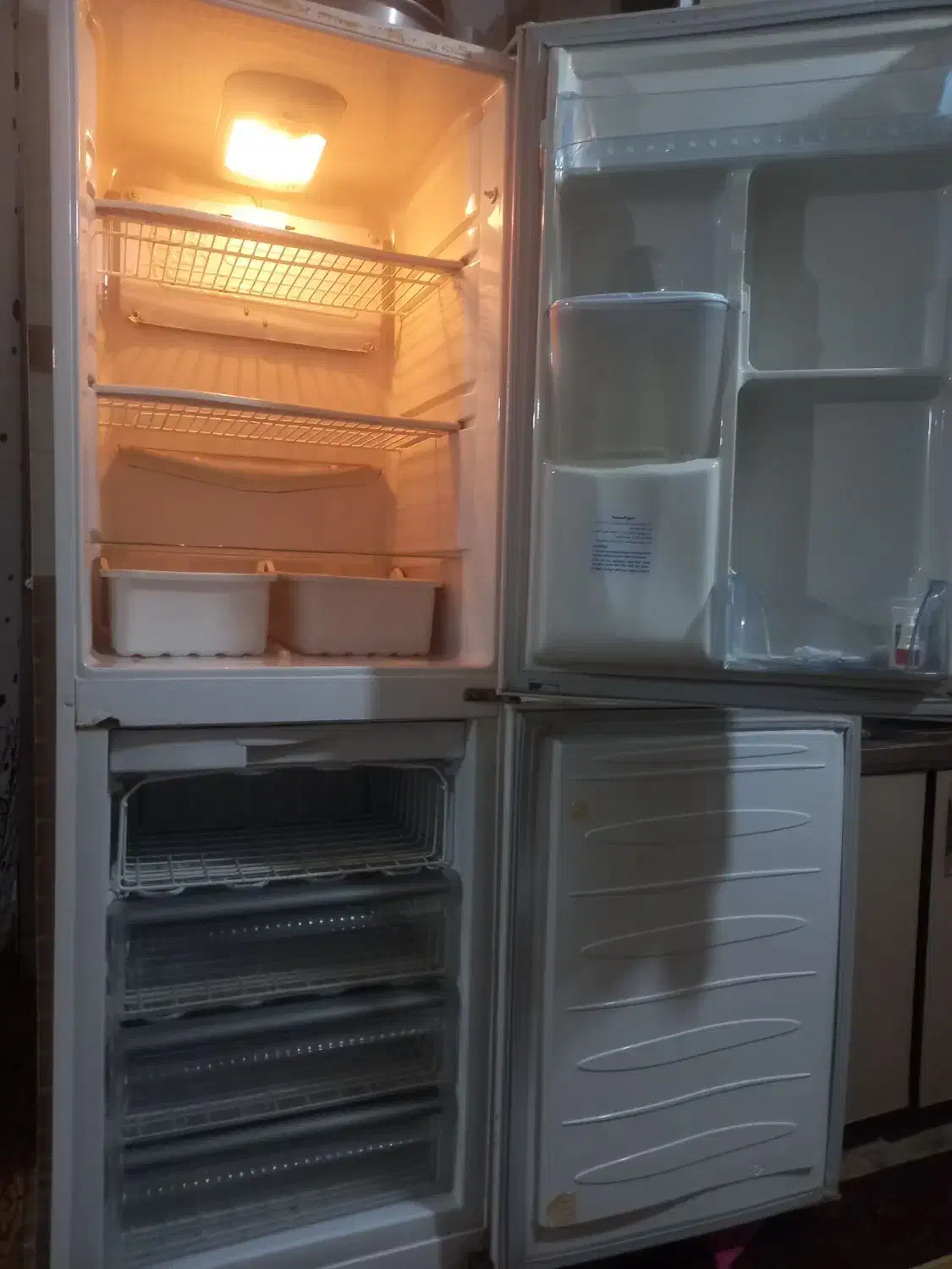 یخچال دونار|یخچال و فریزر|قم, شهر قائم|دیوار