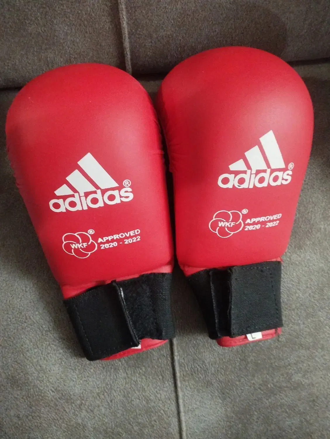 دستکش|تجهیزات ورزشی|زاهدان, |دیوار