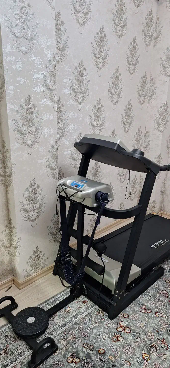 تردمیل توربو ۲۴۰۰ تایوان|تجهیزات ورزشی|اردبیل, |دیوار