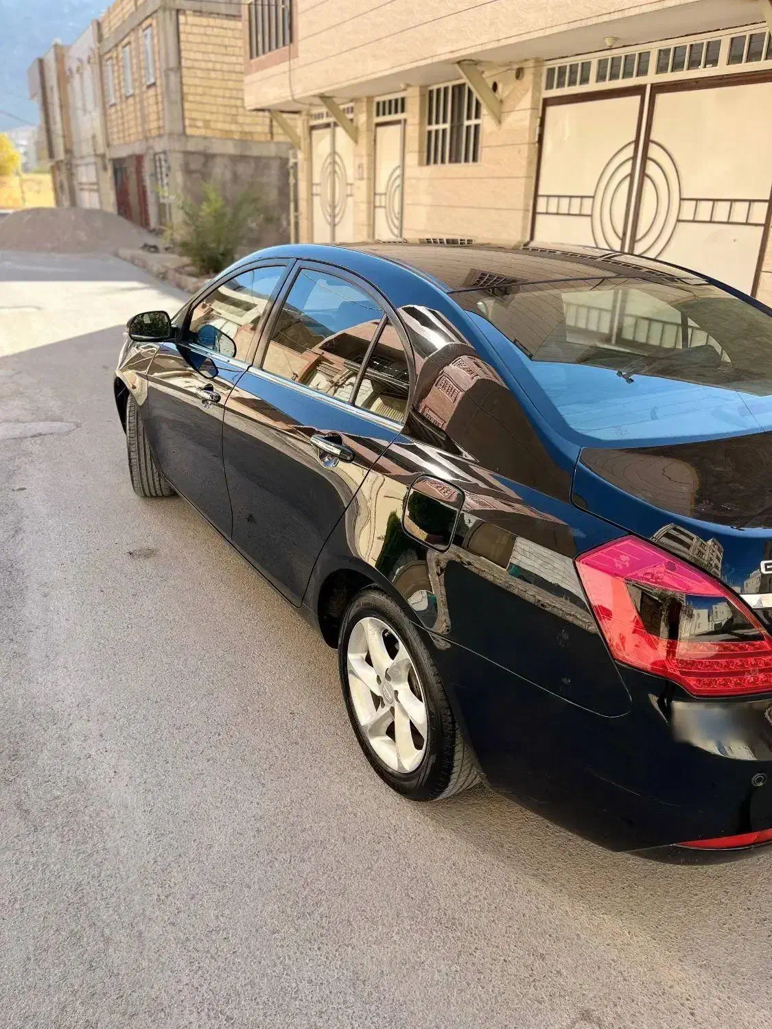 جیلی امگرند 7|خودرو سواری و وانت|خرم‌آباد, |دیوار