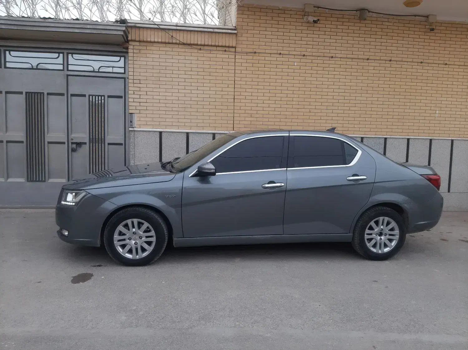 دنا پلاس تیپ2|خودرو سواری و وانت|قهدریجان, |دیوار