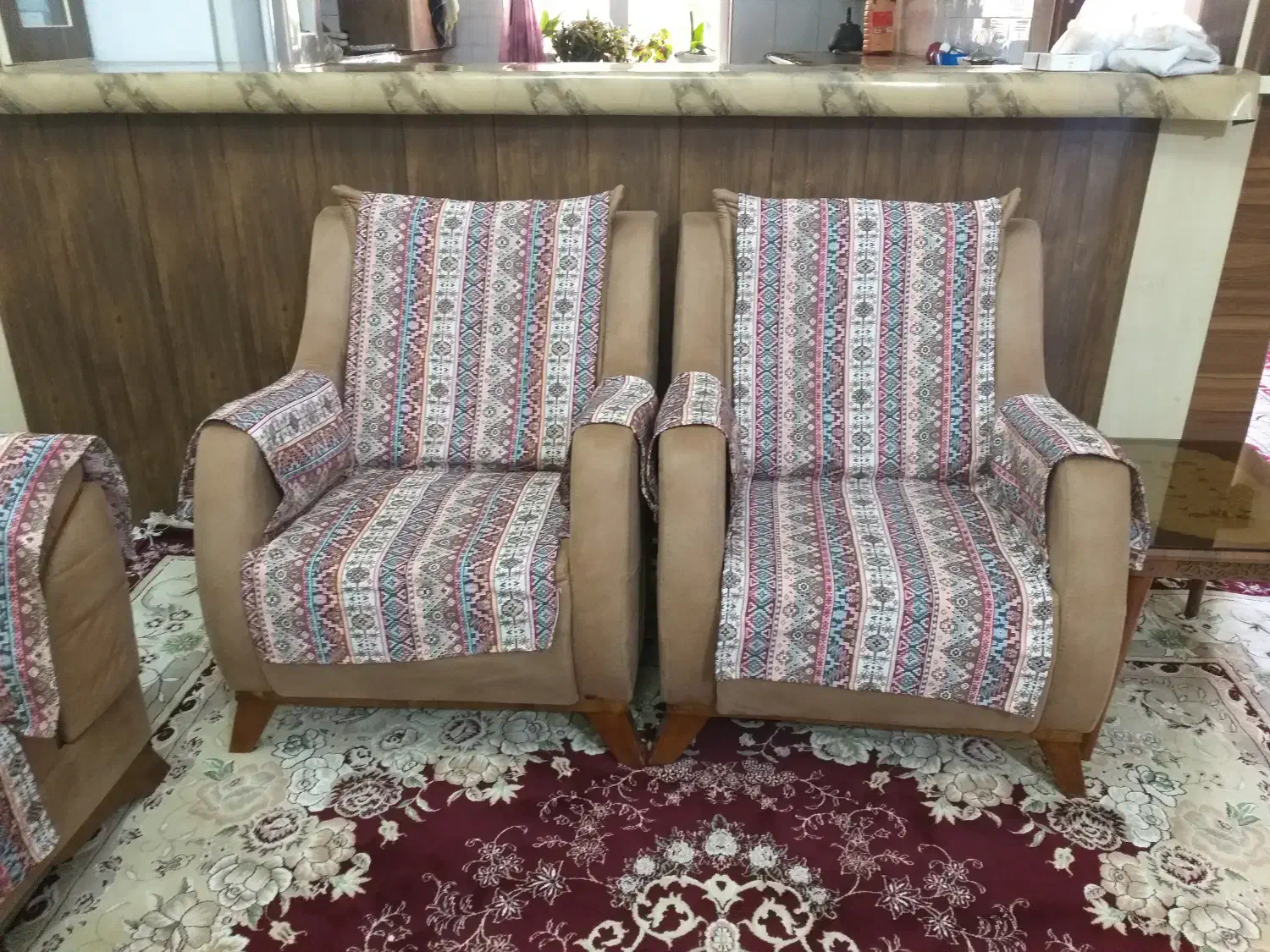 مبل راحنی تمیز|مبلمان خانگی و میز عسلی|صائین قلعه, |دیوار