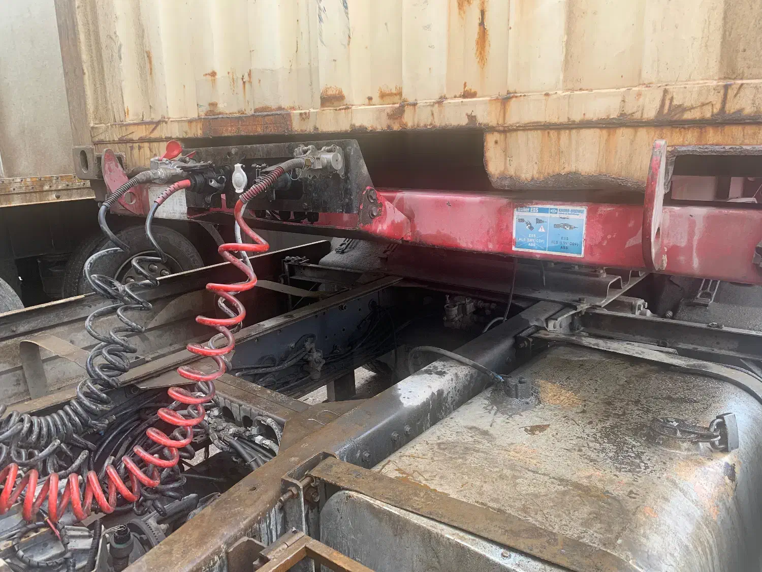 تیغه ماموت|خودرو سنگین|شوط, |دیوار