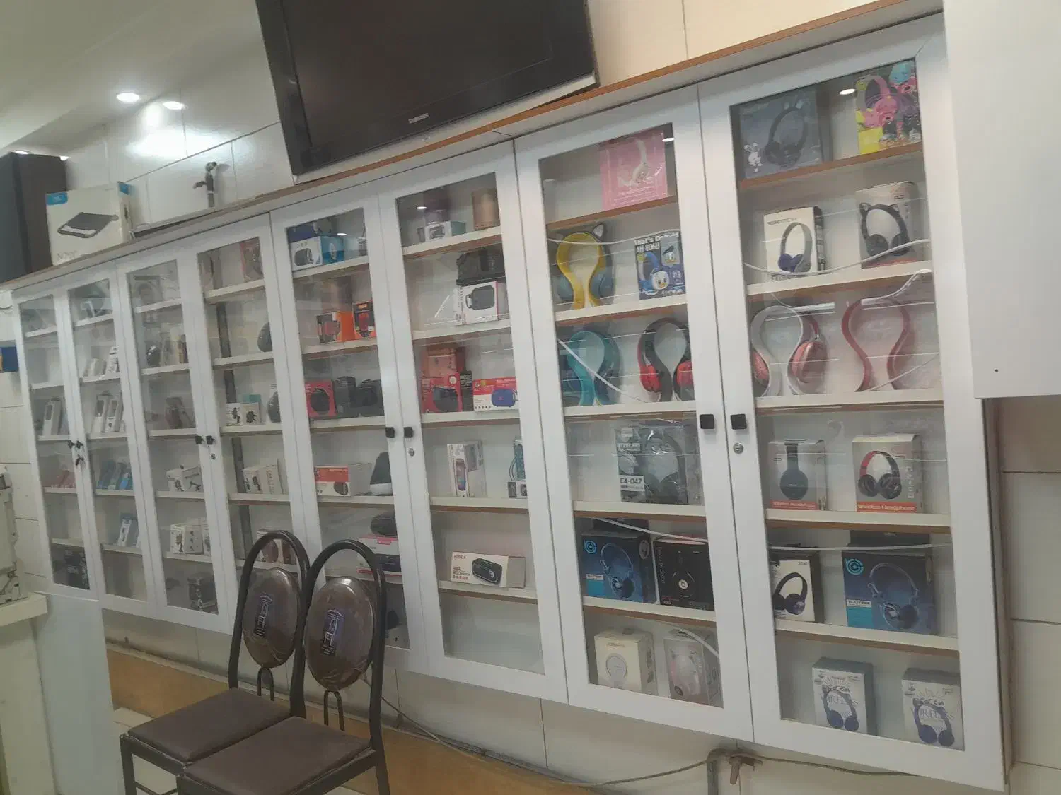 فروش دکور و لوازم جانبی موبایل و کامپیوتر|فروشگاه و مغازه|کرج, اخگرآباد|دیوار