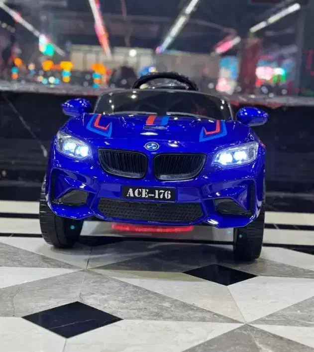 ماشین شارژی bmwمتالیک|اسباب‌بازی بچه|تهران, شهرک صدرا|دیوار