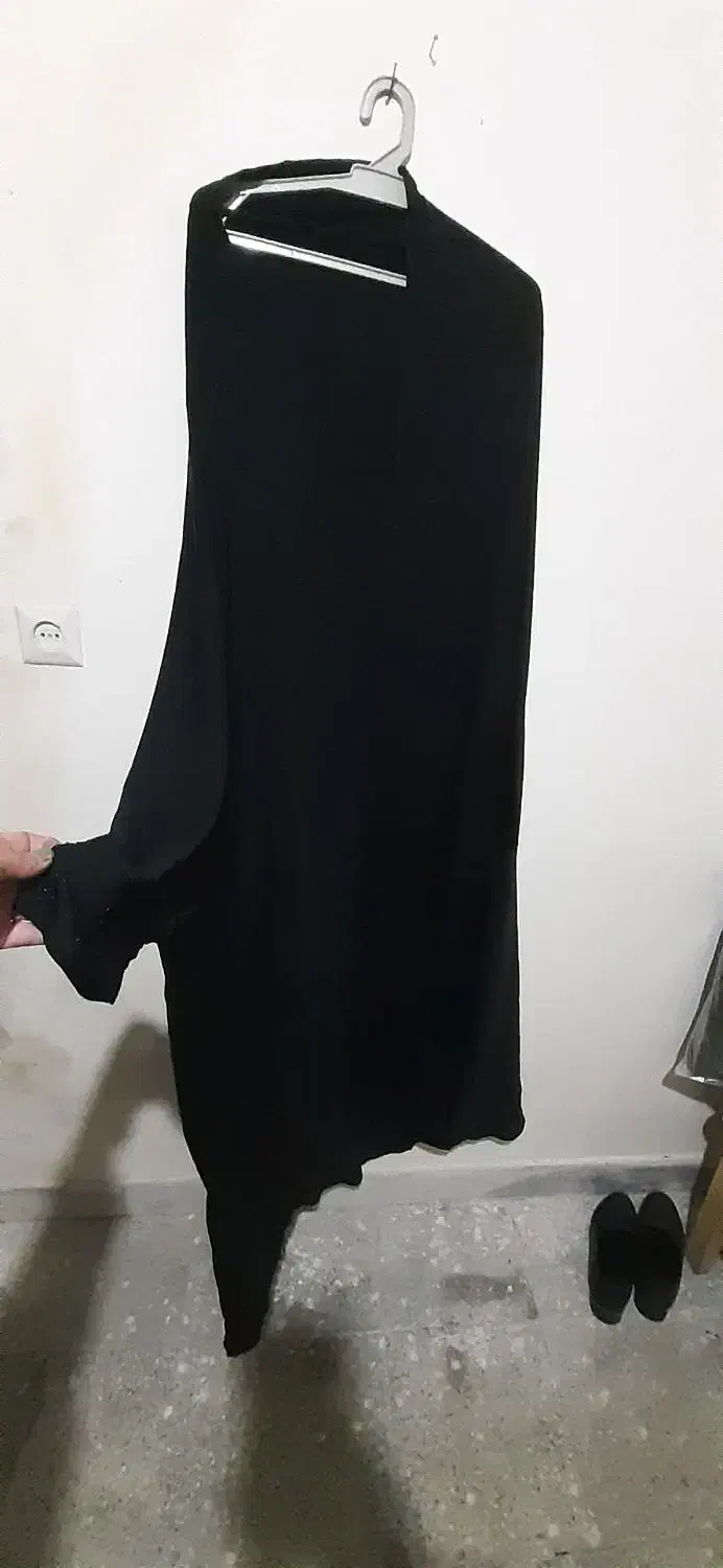 دوعدد چادر یکی ساده یکی عربی|لباس|بروجرد, |دیوار