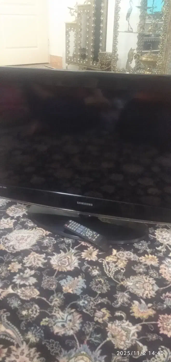 تلویزیون سامسونگ ۳۲|تلویزیون و پروژکتور|فردوسیه, |دیوار