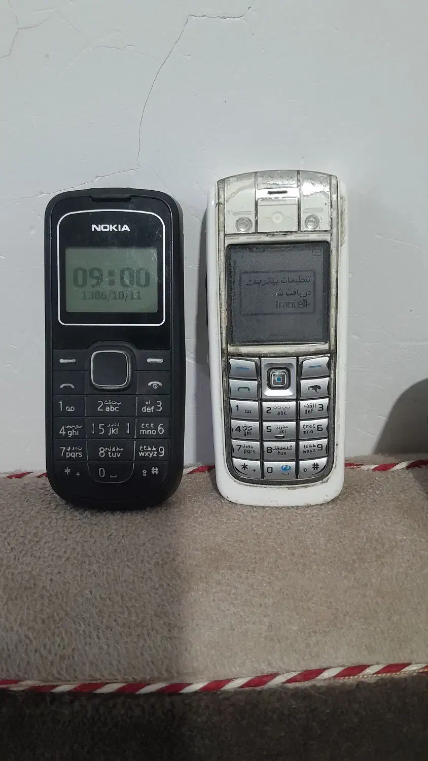 تعدادی گوشی قدیمی اصلی|موبایل|قم, محمد آباد|دیوار