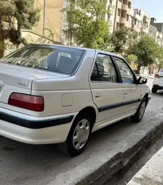 پژو پارس ۹۵اتاق تعویض۹۷|خودرو سواری و وانت|خمین, |دیوار