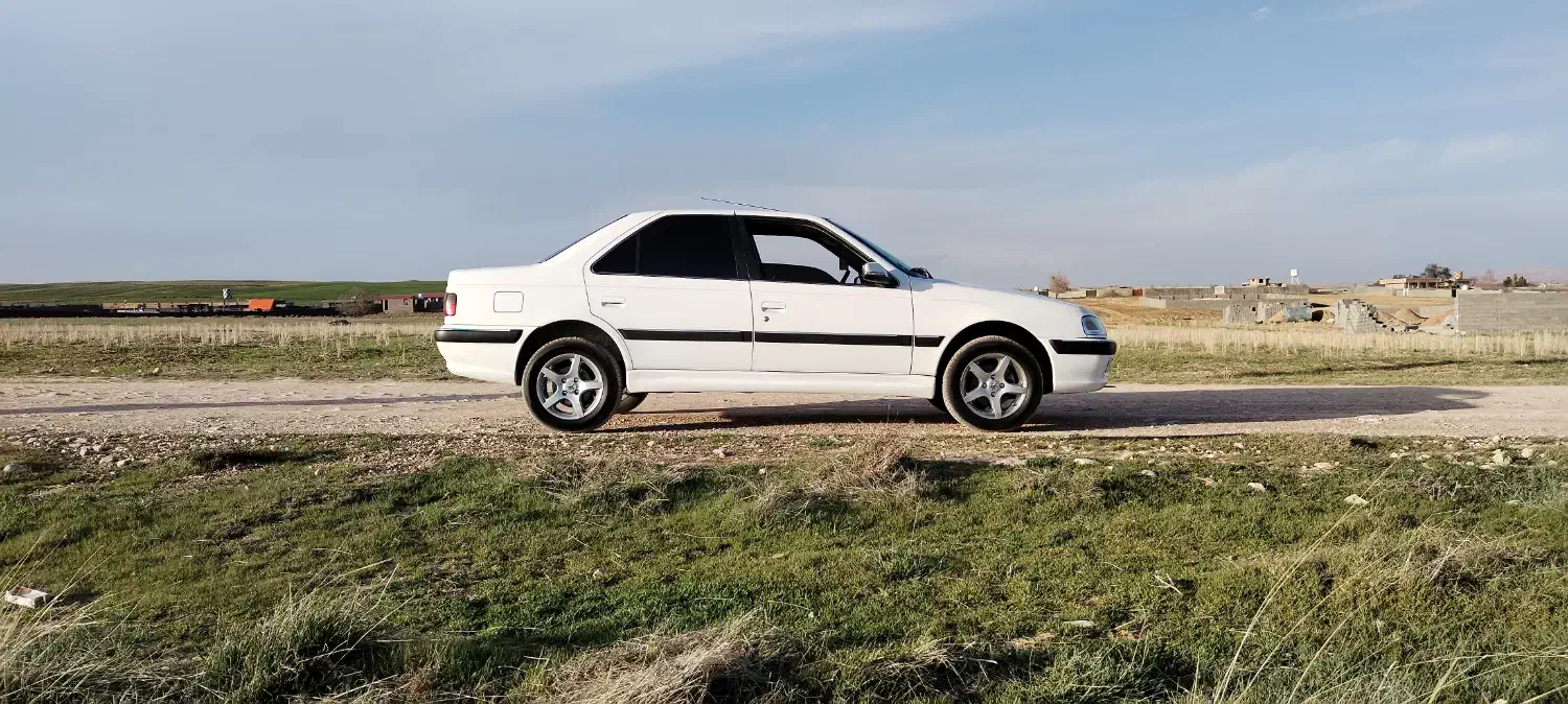 پارس 401|خودرو سواری و وانت|شیراز, کاراندیش|دیوار