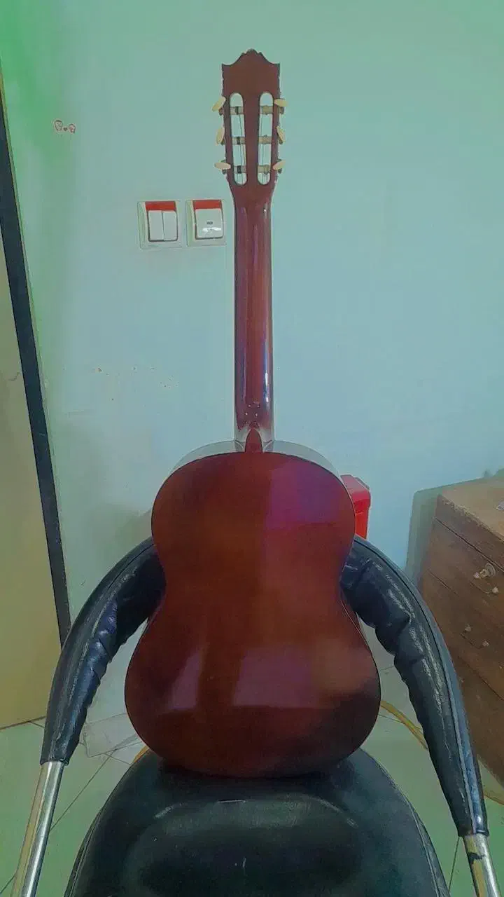 گیتار c-40|گیتار، بیس، امپلیفایر|ارومیه, |دیوار