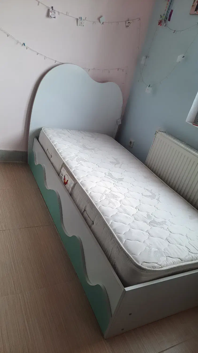 تخت|تخت و سرویس خواب|بجنورد, |دیوار