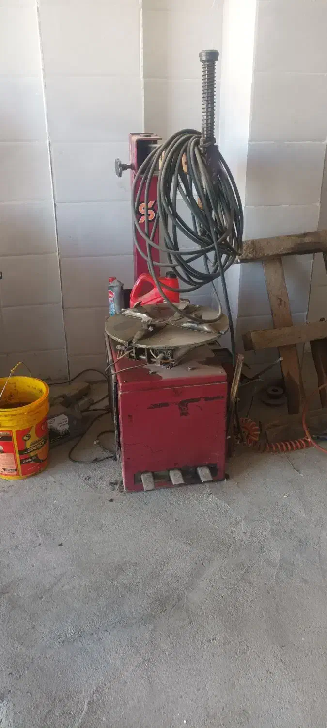 وسایل آپاراتی|ابزارآلات|قروه, |دیوار