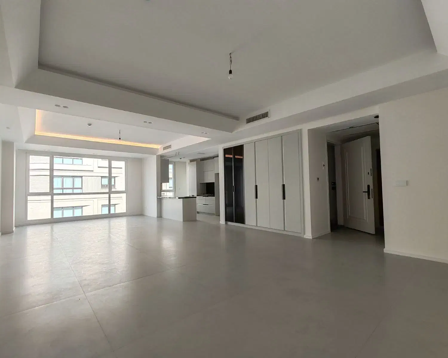 145 متر 3 خواب /2p/نوساز/سوپر مدرن/لابی