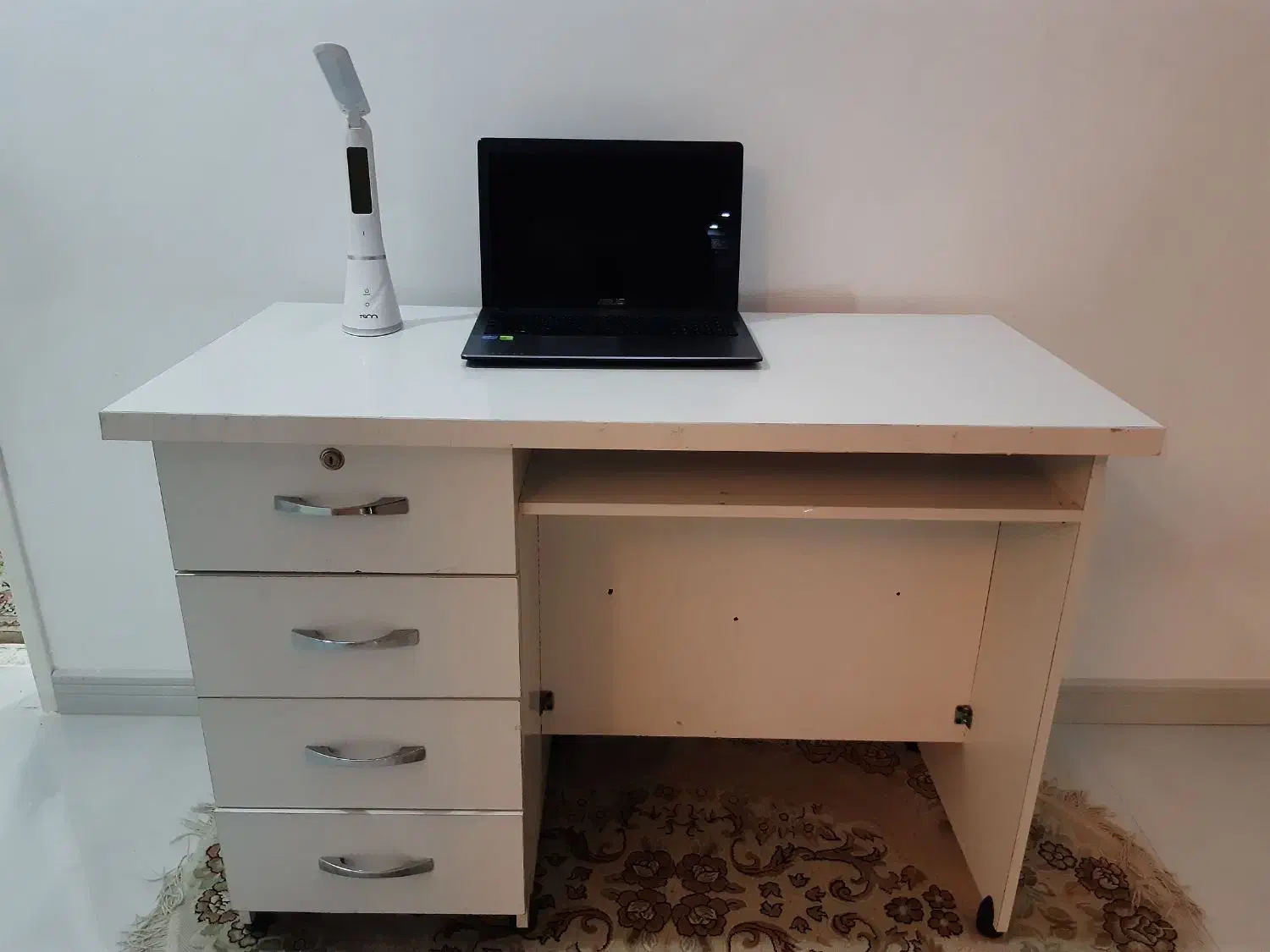 میز کار یا کامپوتر ....|میز تحریر و کامپیوتر|مشهد, رضاشهر|دیوار