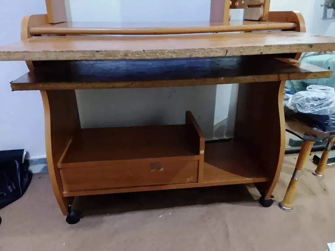 میز کامپیوتر|میز تحریر و کامپیوتر|اهواز, گلستان|دیوار