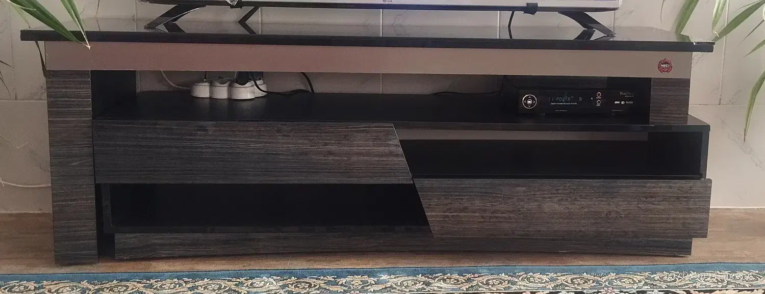 میزtvام دی اف دوتیکه|میز تلویزیون|آباده, |دیوار