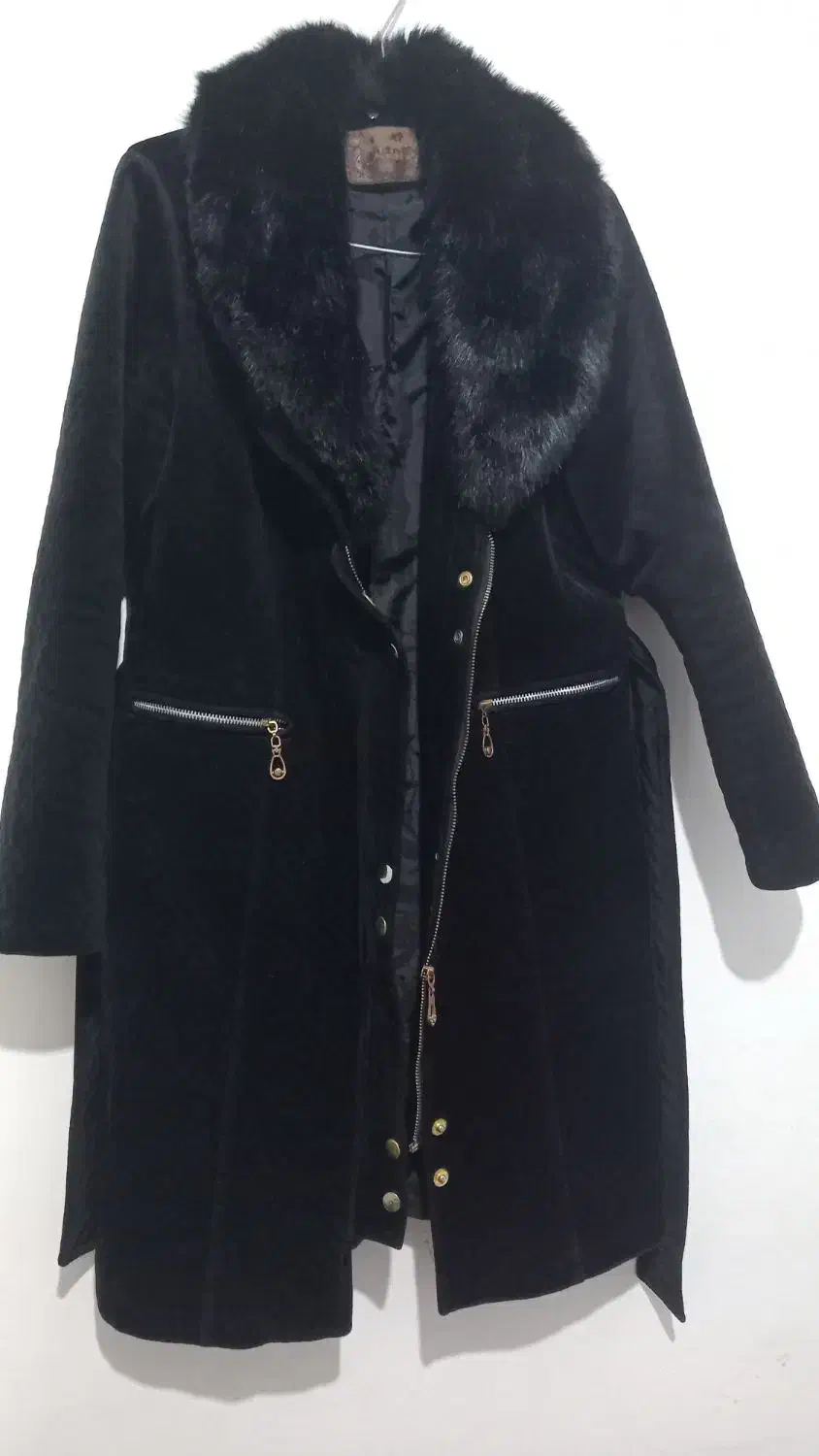 پالتوشیک|لباس|سنندج, |دیوار