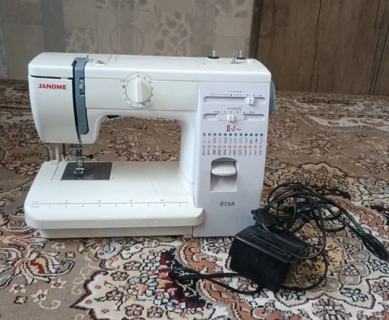 چرخ خیاطی|چرخ خیاطی و ریسندگی|مشهد, نیزه|دیوار