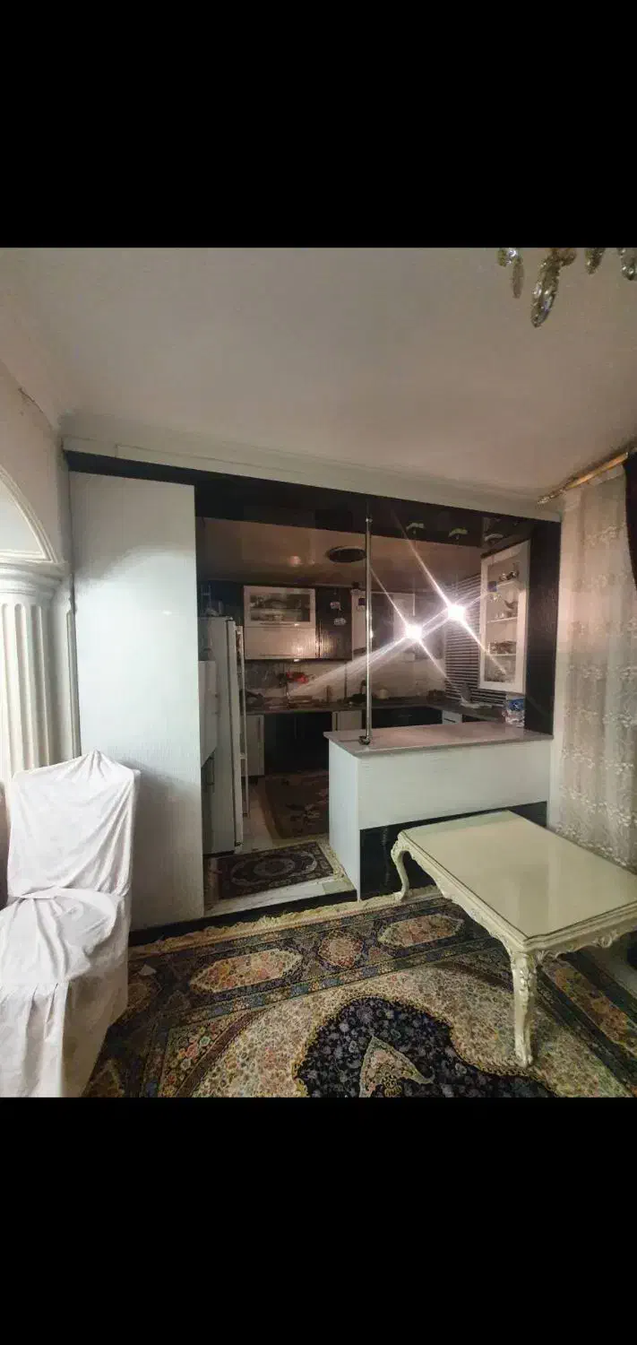 رهن کامل واحد ۹۰ متری پلیس شریعتی