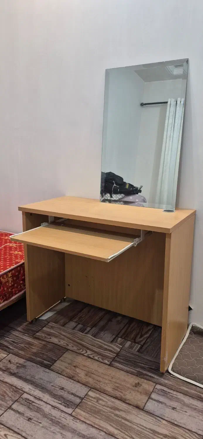 میز کامپیوتر چوب|میز تحریر و کامپیوتر|نسیمشهر, |دیوار