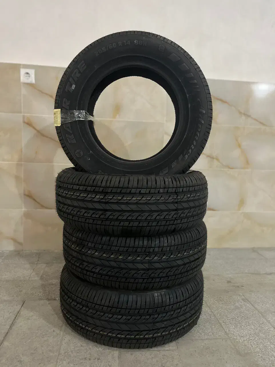 فروش کویر تایر سایز ۲۰۵/۶۰/۱۴|قطعات یدکی و لوازم جانبی|ارومیه, |دیوار