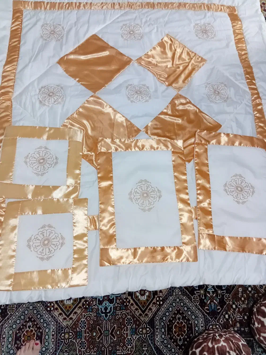 روتختی دونفره خیلی خوشرنگ ونو|سرویس روتختی|آوج, |دیوار