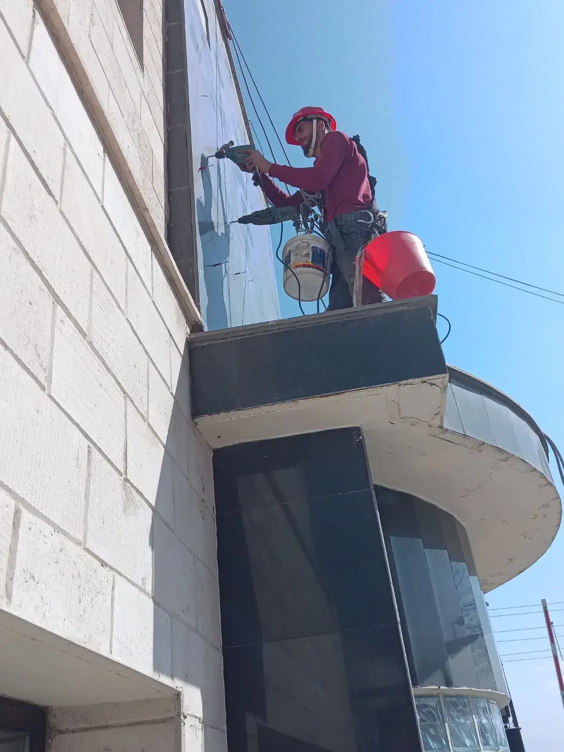 پیچ رولپلاک سنگ نما راپل نصب سنگ کار با طناب|خدمات پیشه و مهارت|اسلامشهر, شهرک محمدیه|دیوار