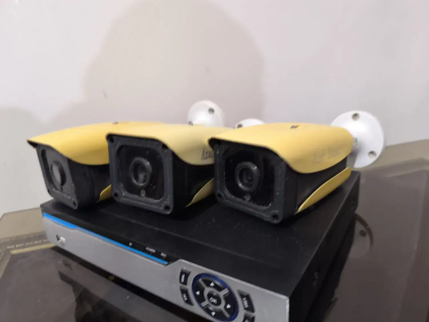 3عدد دوربین مداربسته دست دوم|دوربین مداربسته|سراب, |دیوار