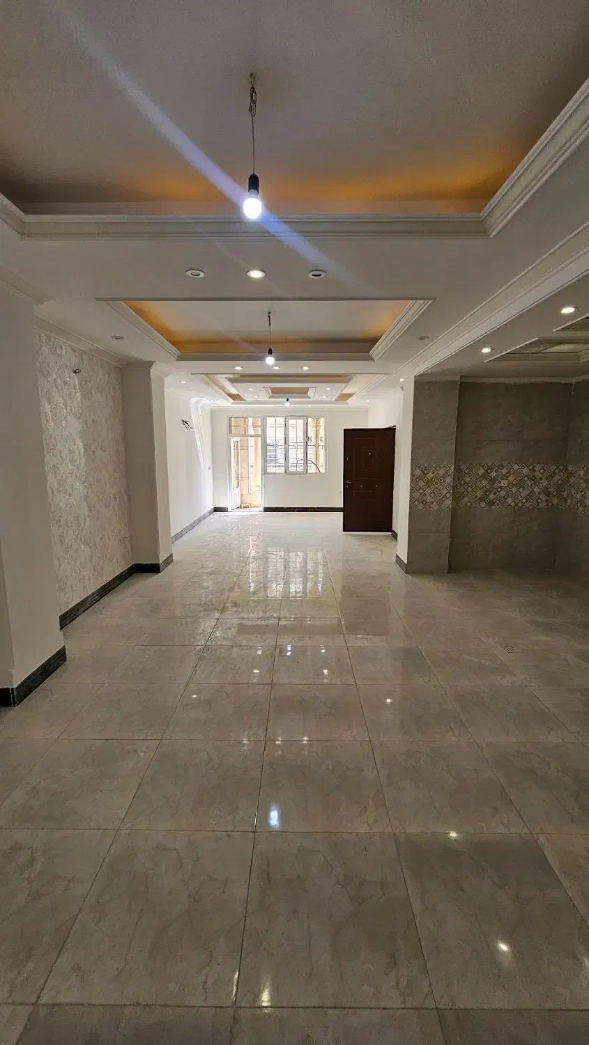 اپارتمان ۱۰۴متری پیشوا شهید اردستانی دوخوابه|فروش آپارتمان|پیشوا, |دیوار