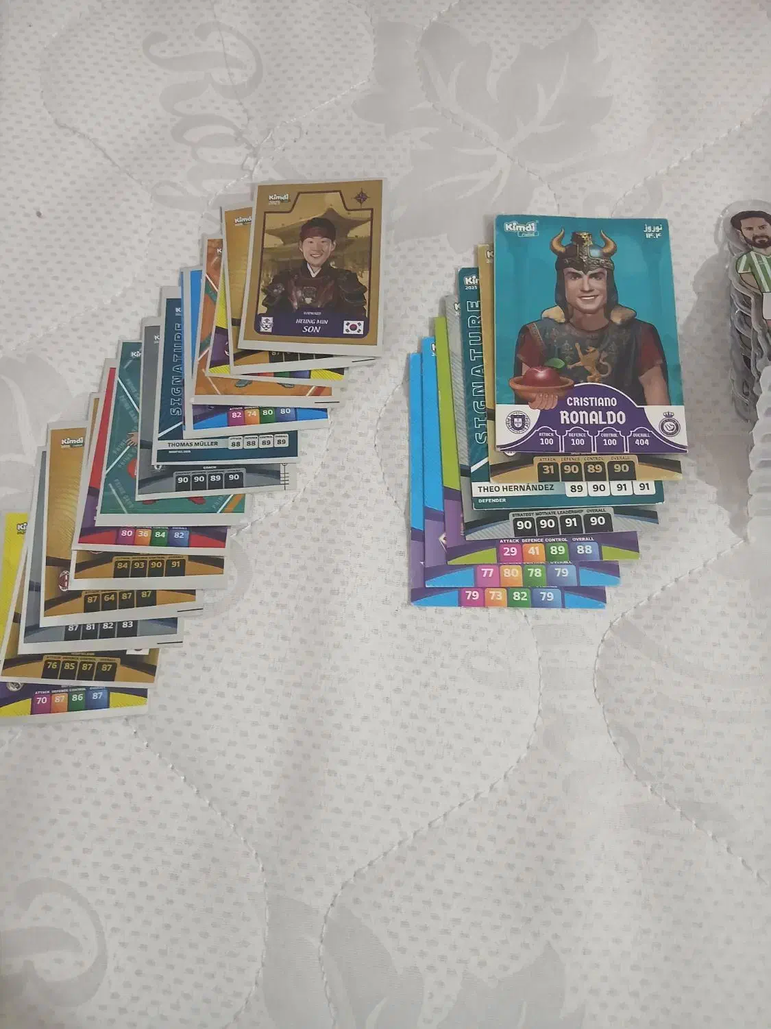 کیمدی|اسباب‌‌بازی|مهر, |دیوار