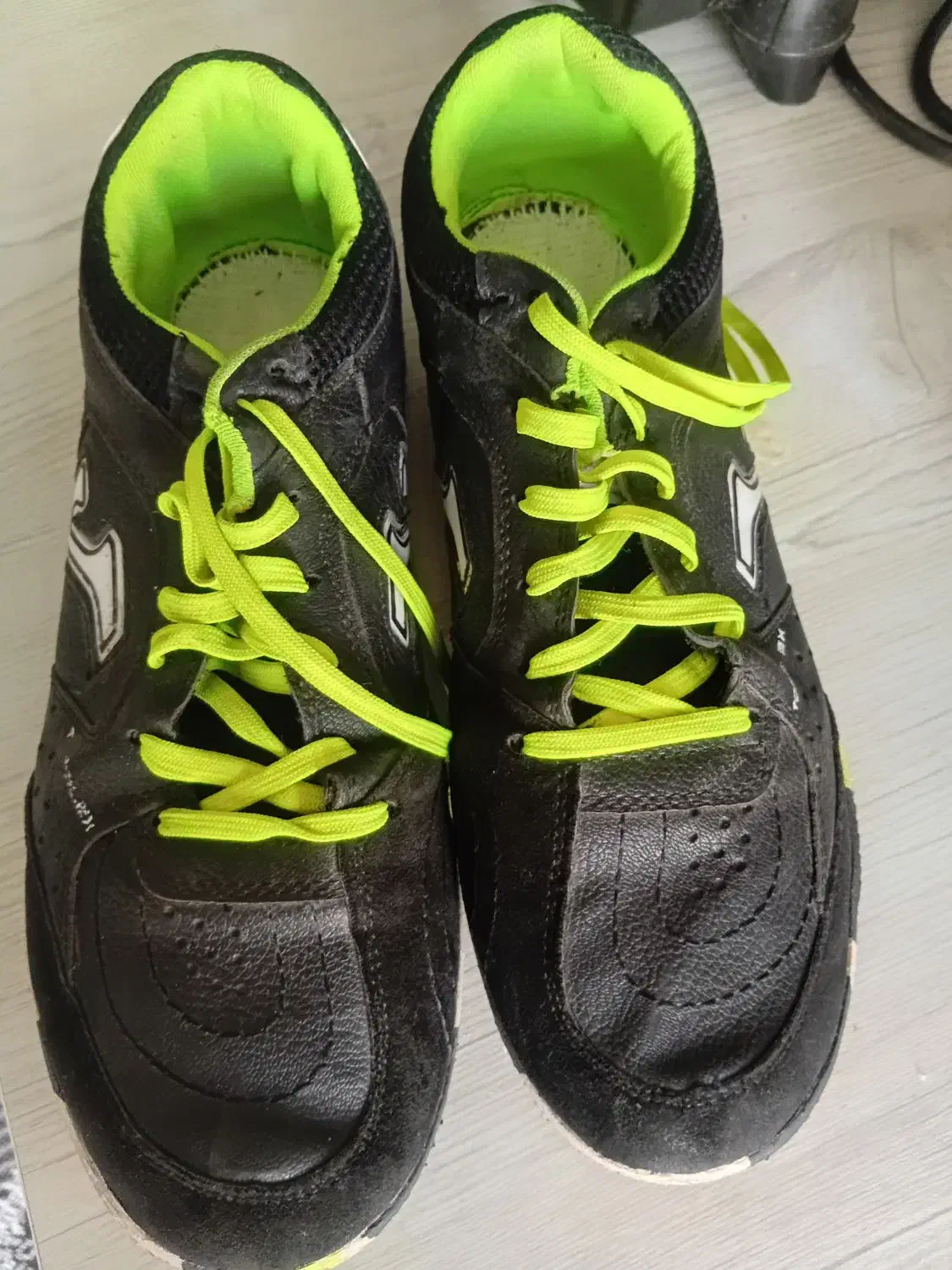 کفش سالن|کیف، کفش، کمربند|شهریار, شهریار|دیوار