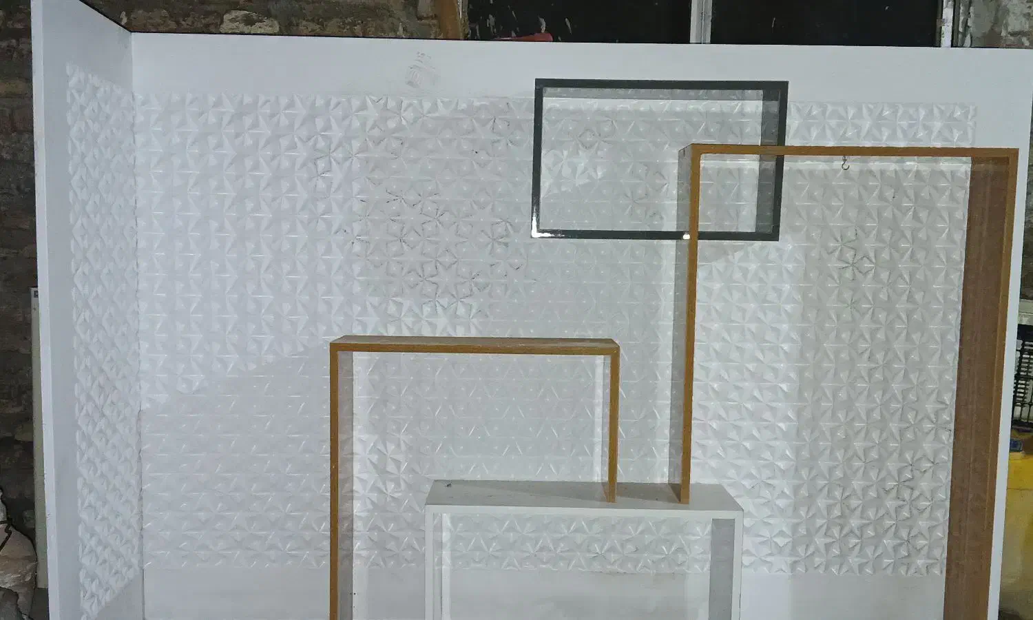 ویترین کاملا سالم و بدون لک و خش|بوفه، ویترین، کنسول|گرگان, |دیوار