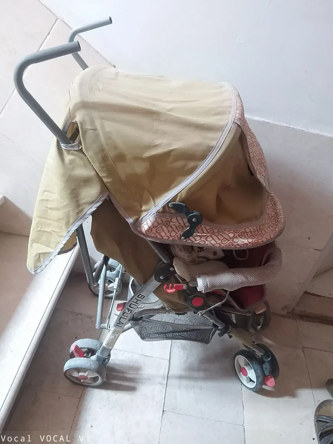 کالسکه عصایی و آغوشی مادر|کالسکه و لوازم جانبی|پاکدشت, پاکدشت (مامازند)|دیوار