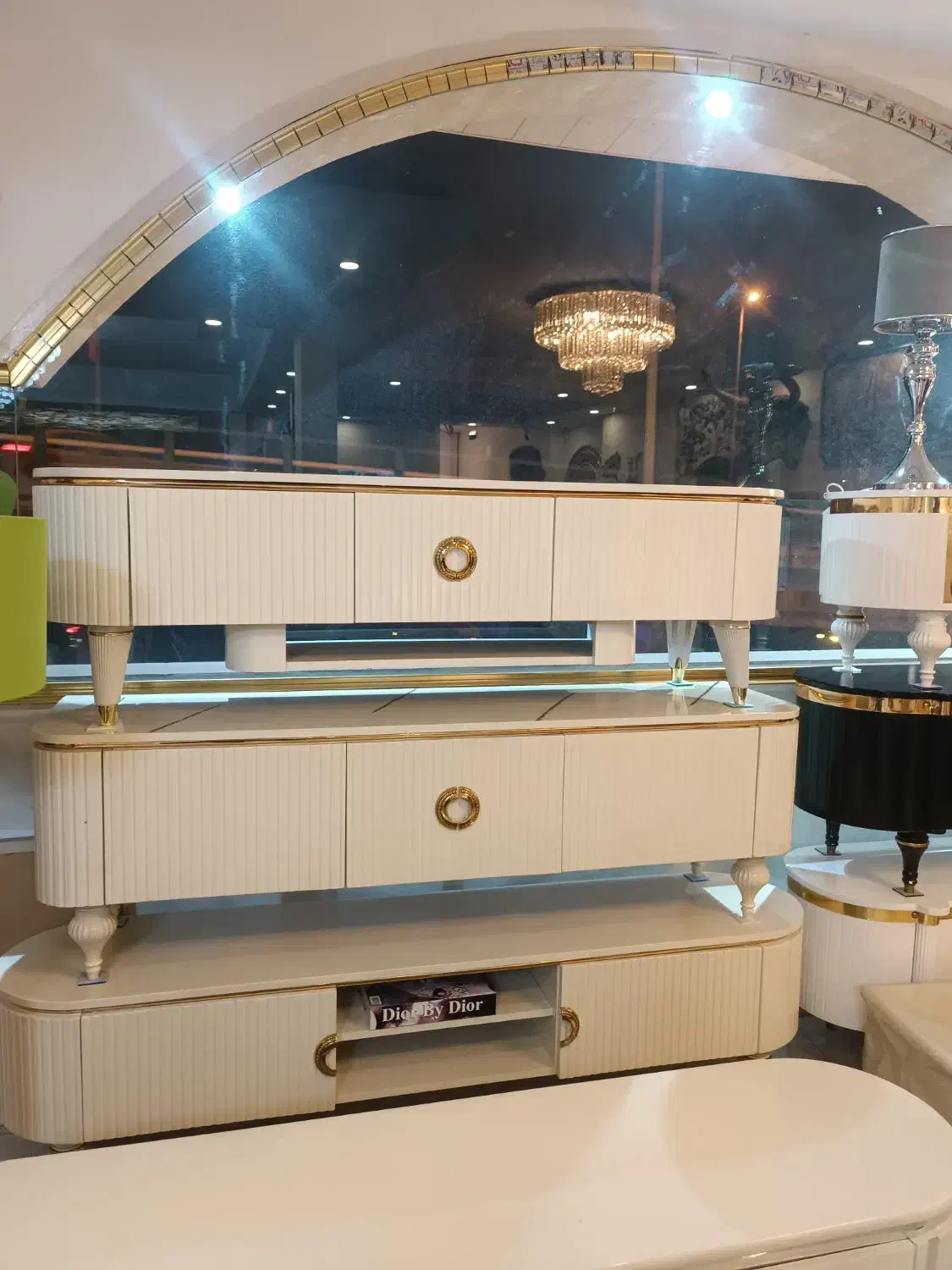 میز تلویزیون با کیفیت تضمینی|میز تلویزیون|رشت, استقامت ۱|دیوار