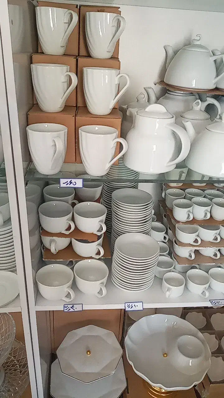 قندون چینی ۳۸تومان فنجان چینی هر عدد ۳۰ تومان|ظروف سرو و پذیرایی|مشهد, بهارستان|دیوار