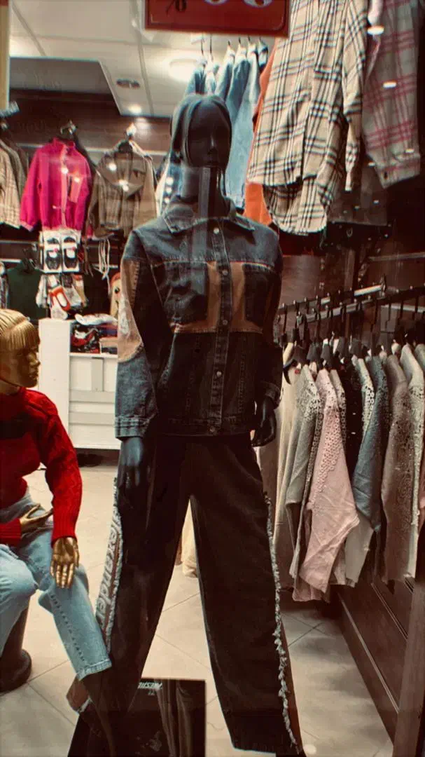 فروش انواع مانکن و چوب کار|فروشگاه و مغازه|یزد, |دیوار